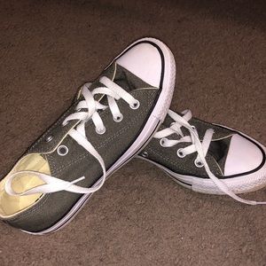 gray converse